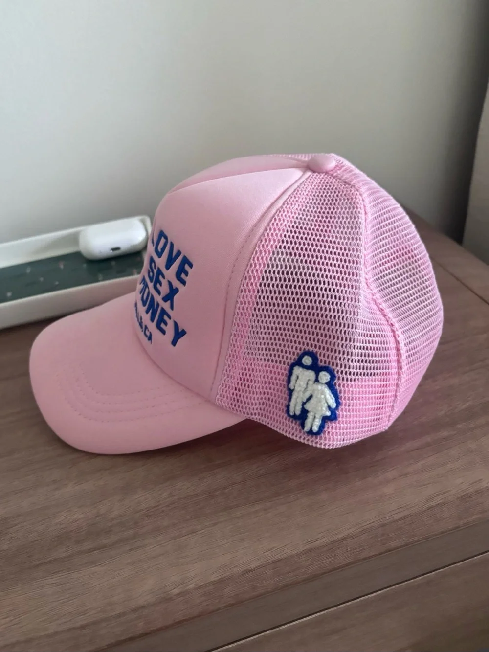 Pink Embroidered Trucker Hat - 'Fake Love' Statement Cap Homme + Femme